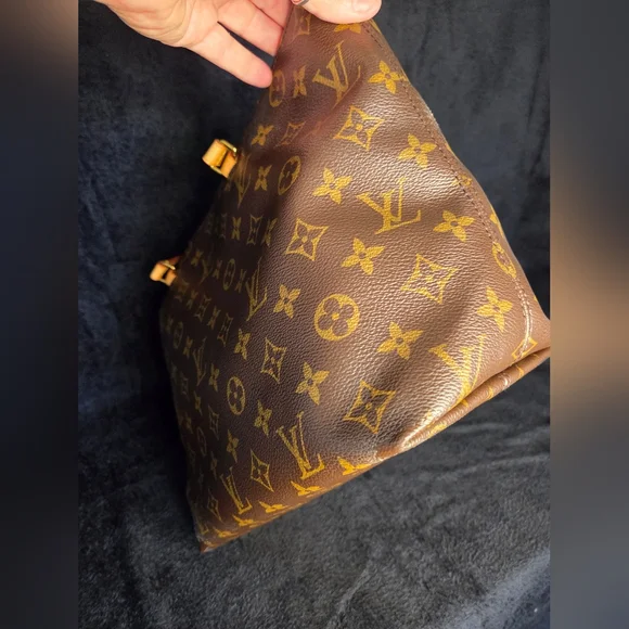 Louis Vuitton Brown Monogram Ièna PM - Picture 6 of 11